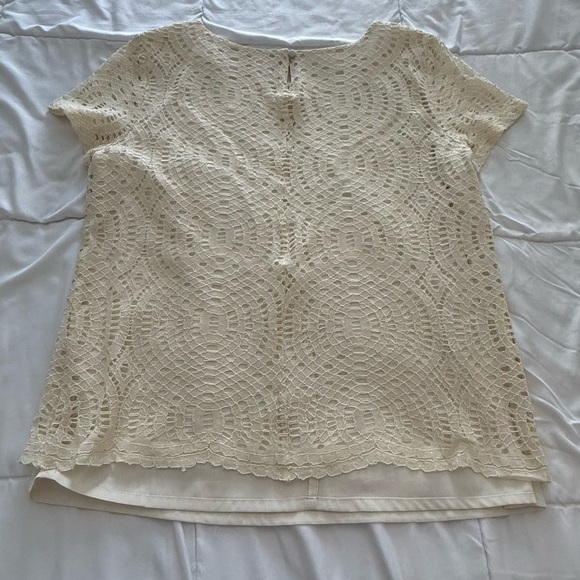 J. Crew Cream Lace Women's Top - Picture 4 of 7
